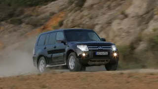 Mitsubishi Pajero (2000-07)