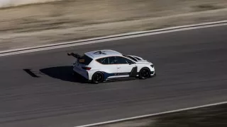 CUPRA e-Racer dynamický test