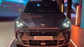 Porsche Macan pro chudé? Vyzkoušel jsem španělské SUV se zvukem osmiválce a moc se mi líbilo