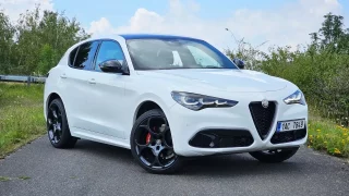 Nová Alfa Romeo Stelvio se představí už letos. Spekuluje se o zachování šestiválce