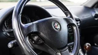 Alfa Romeo 166