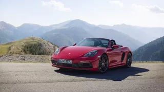 Porsche 718 GTS Cayman a Boxster 9