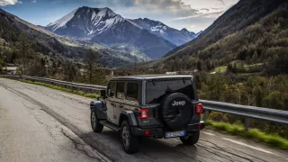 Jeep Wrangler Sahara 4xe