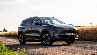 3500 km s elektromobilem během jednoho týdne. Proklepli jsme konkurenta Škody Elroq jako nikdo jiný