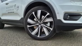 Volvo XC40 Recharge