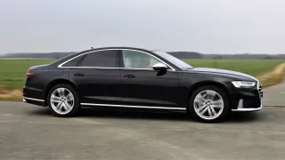 Audi S8