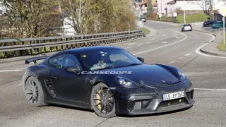 Porsche 718 Cayman GT4 3