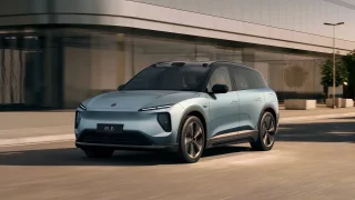 Do ČR míří další čínská značka. Zaujmout chce elektrickým kombi a výměnou baterek místo nabíjení