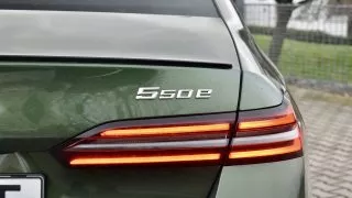 BMW 550e