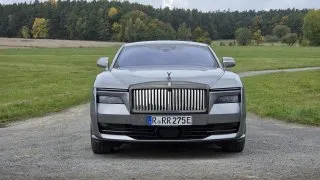 Rolls-Royce Spectre Black Badge