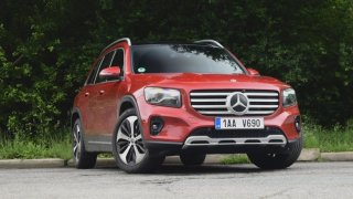 Mercedes GLB 200 d 4Matic je pohodový nafťák pro někoho, kdo ujíždí na hranách. Připomíná éru kombíků