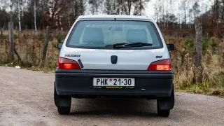 Peugeot 106