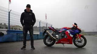 Recenze motocyklu Honda CBR 1000RR-R Fireblade SP