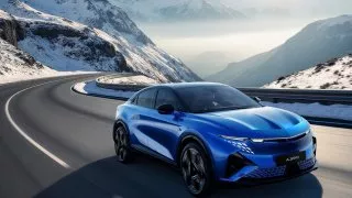 Alpine A390