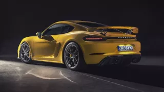 Porsche 718 Cayman GT4