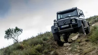 Mercedes G500 4x4 Na druhou končí 6