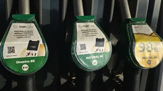 Nová čerpací stanice prodává původní benzin E5. Je levnější a tolik neškodí starším motorům