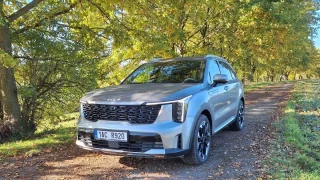 Nafťák od Kia? Modernizované Sorento je auto do nepohody, a ještě k tomu vizuálně neskutečně přitažlivé