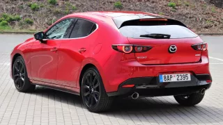 Mazda 3 e-Skyactiv X186