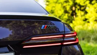 BMW M5 Sedan