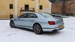 Bentley Flying Spur 2021 V8