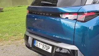 Peugeot 5008 Dual Motor