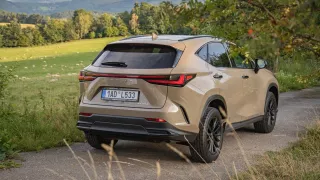 Lexus NX 350h Overtrail