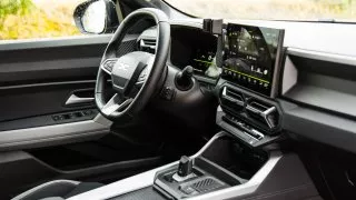 Dacia Bigster hybrid 155