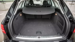 Audi A4 Allroad 2.0 TDI CR interiér 1