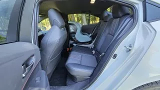 Toyota Corolla sedan 1.8 Hybrid GR Sport