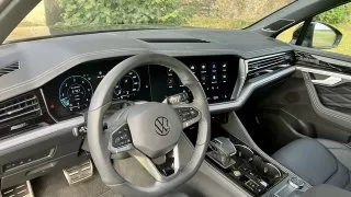 VW Touareg 3.0 TDI R-Line