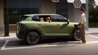 Dongfeng Nano 06