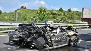 Řidič sešrotované toyoty nehodu nezpůsobil. Jen stál v koloně