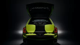 Rolls-Royce Cullinan Belle Lime Green