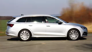 Škoda Octavia Combi 2.0 TDI DSG