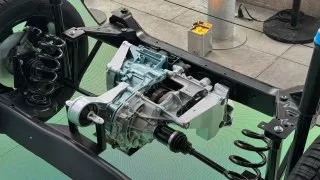 Dacia Hybrid 150 4x4