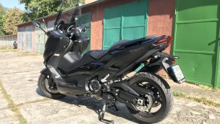 Yamaha TMAX 560