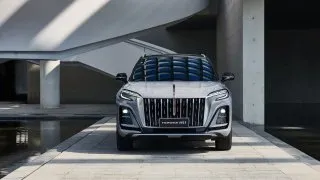Hongqi HS3