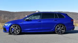 Volkswagen Golf R Variant