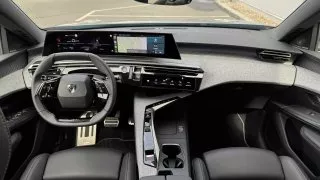 Peugeot e-3008