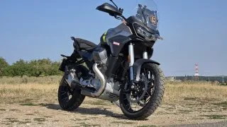 Moto Guzzi Stelvio
