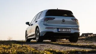 Volkswagen Golf 1.5 TSI R-Line People
