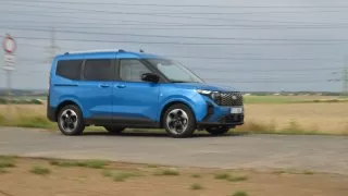 Ford e-Tourneo Courier