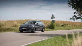 I s naftovým Audi A3 se solidně svezete. 12