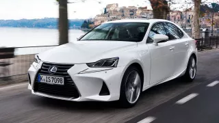 Lexus IS