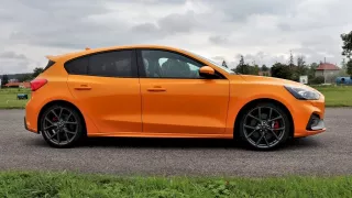 Test Ford Focus ST 2.3 EcoBoost na Nordschleife: V nejlepší kondici