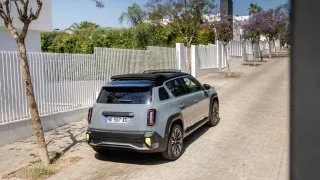 Renault 4 E-Tech Plein Sud