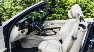 BMW 330i Convertible E93