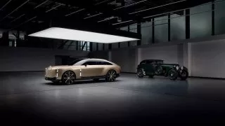 Koncept Bentley EXP 15