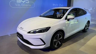 Čínský BYD Seal 5 DM-i je v Česku: S dojezdem 1015 kilometrů straší diesely a rivaly drtí cenou
